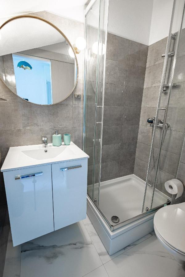 Lux Gradac Apartment Luaran gambar